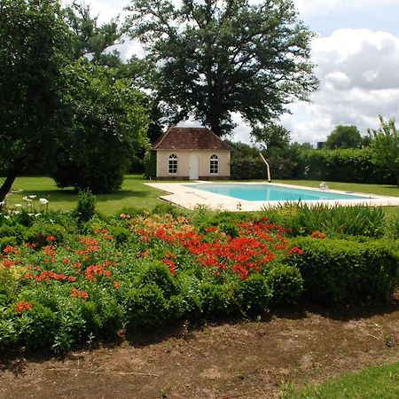 Petite Maison De Campagne Avec Piscine Chauffee, Tennis Et Nombreuses Activites Pour Tous! - Fr-1-410-270 Villa Maresché Exterior foto